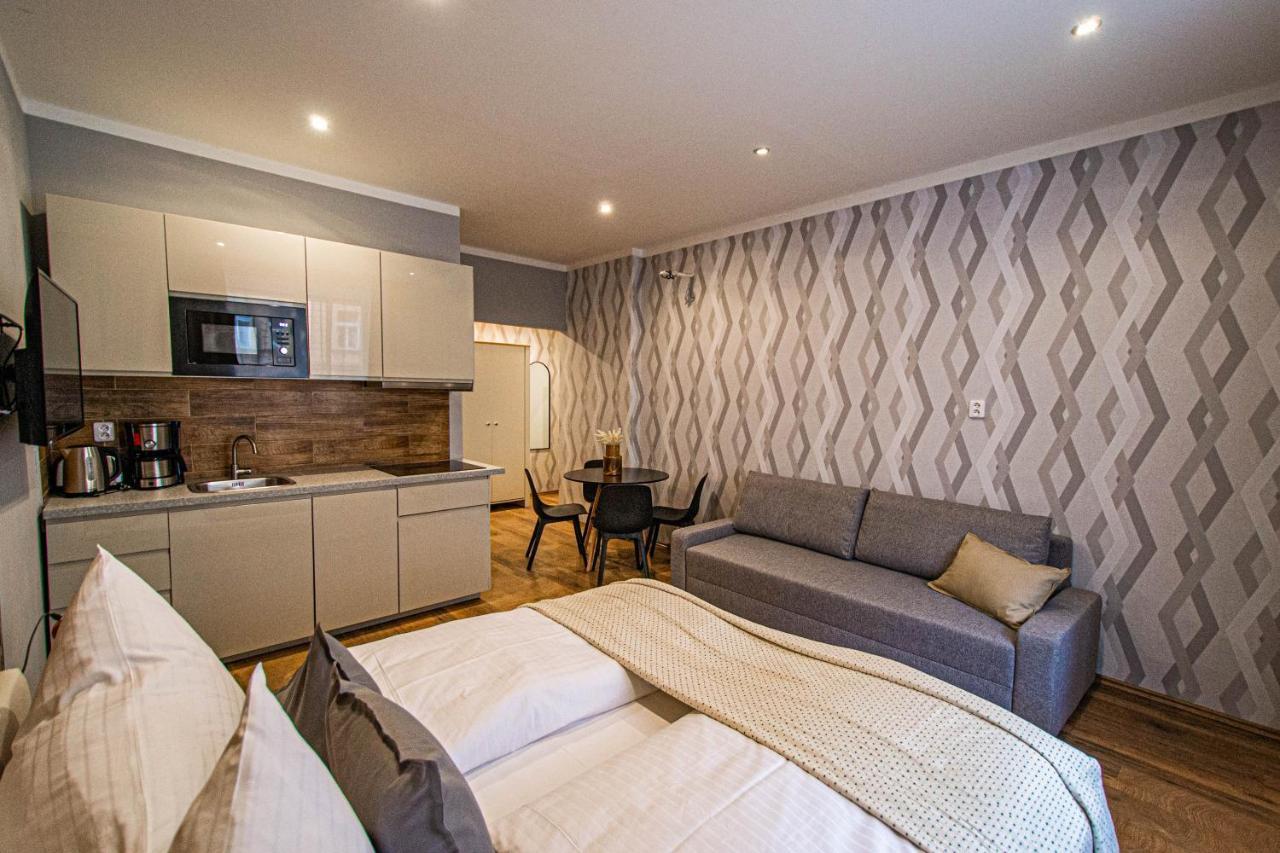 Cozy Studio In The Main City Center Прага Екстериор снимка