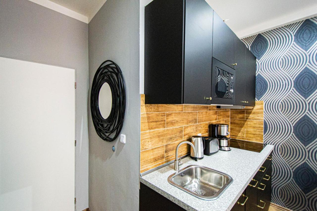 Cozy Studio In The Main City Center Прага Екстериор снимка