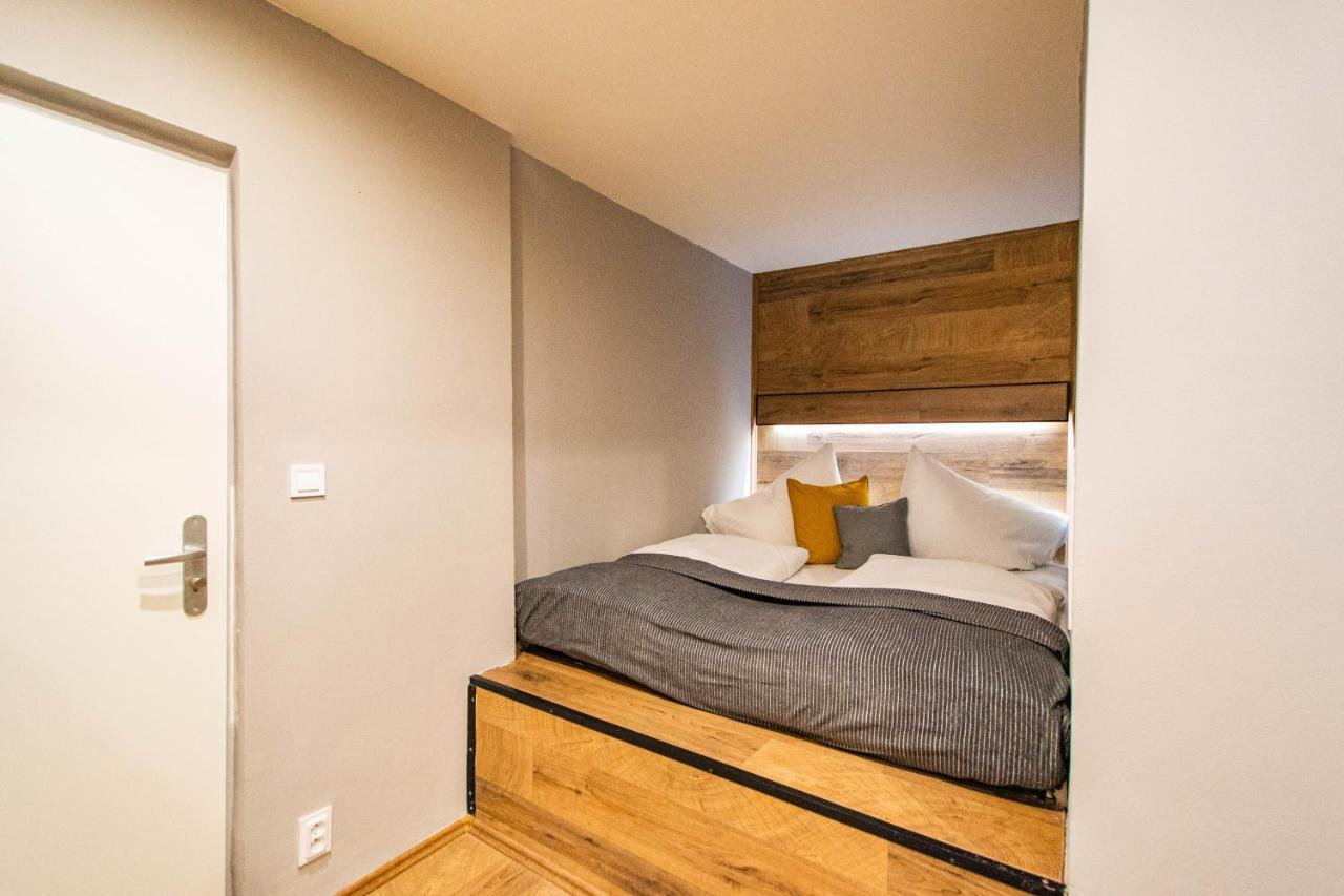 Cozy Studio In The Main City Center Прага Екстериор снимка