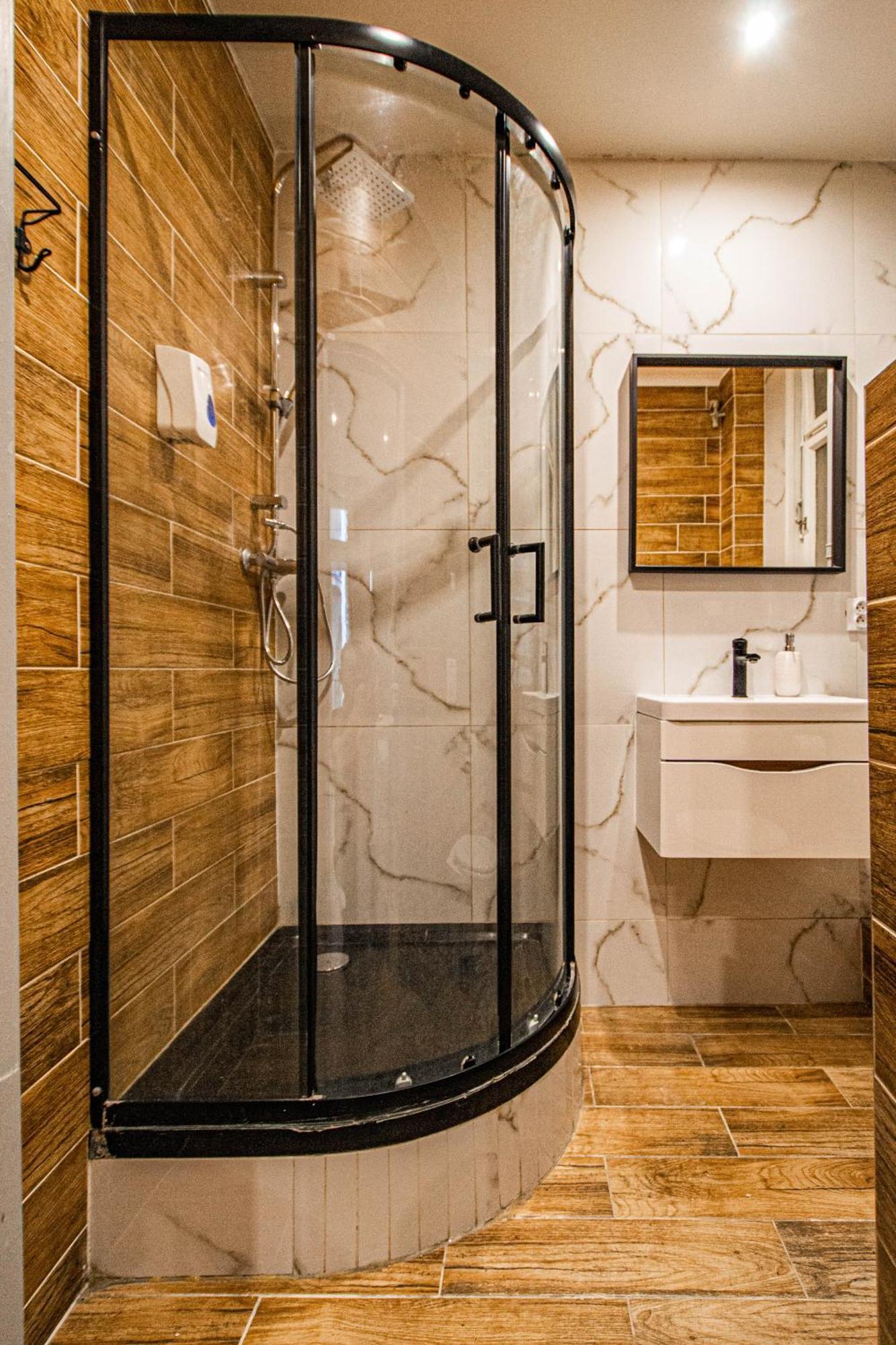 Cozy Studio In The Main City Center Прага Екстериор снимка